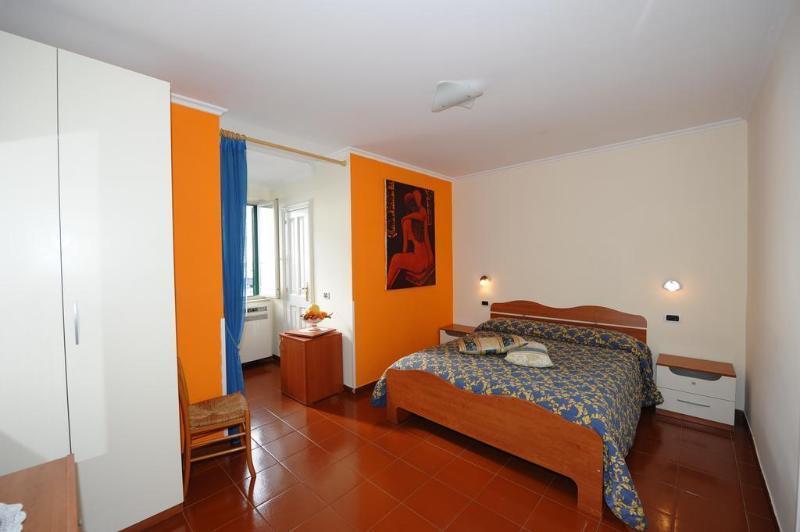 Con Vista 3* Amalfi